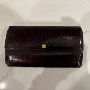 Louis Vuitton Dark burgundy Wallet